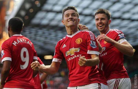 英超赛场展 英超赛场展